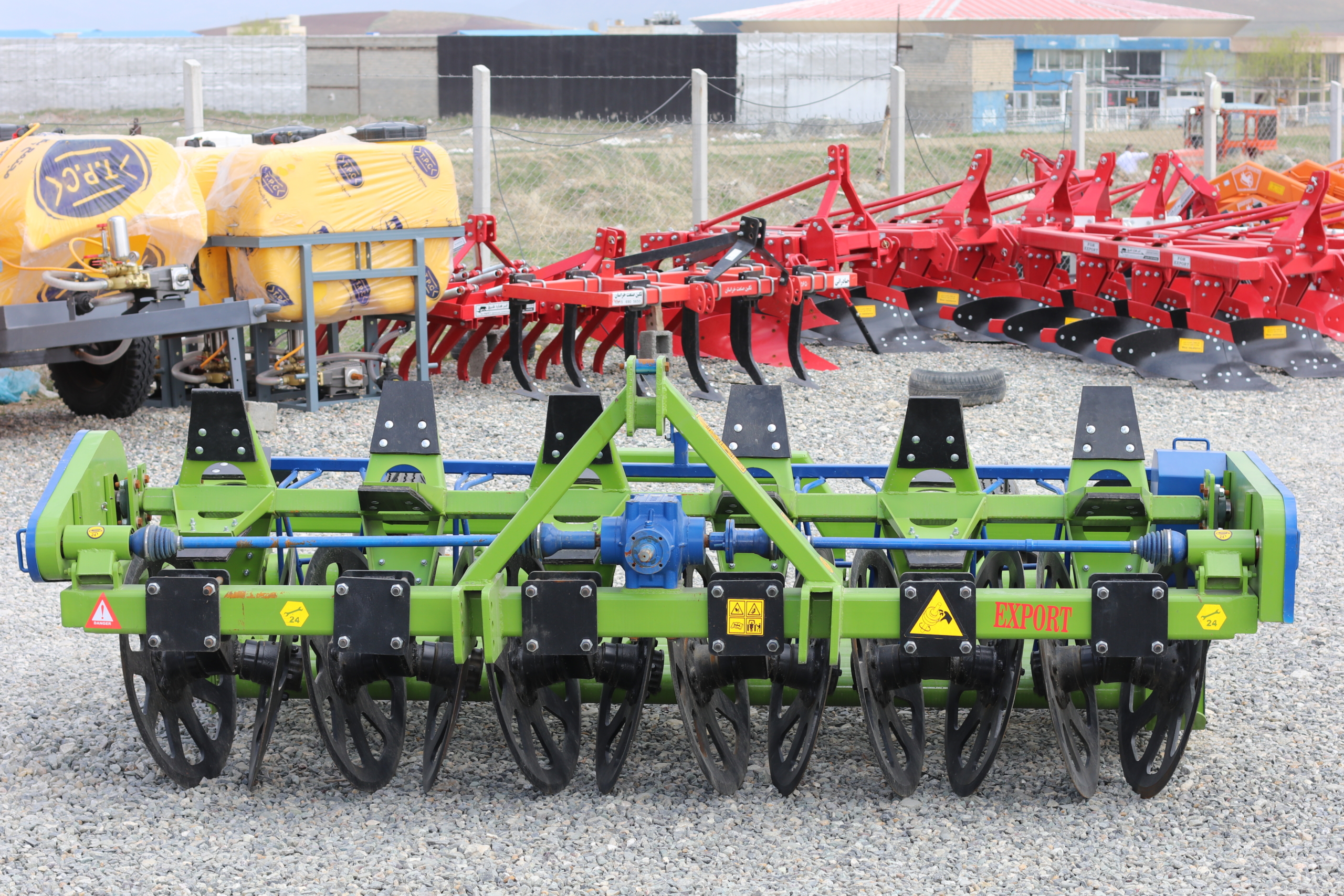 طراحی و ساخت انواع ادوات کشاورزی